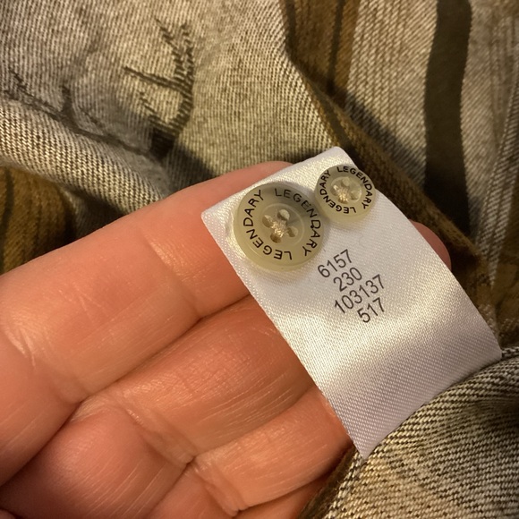 Legendary Whitetails Mens Rancher Shirt Long sleeve button down size small NWT - Picture 11 of 12